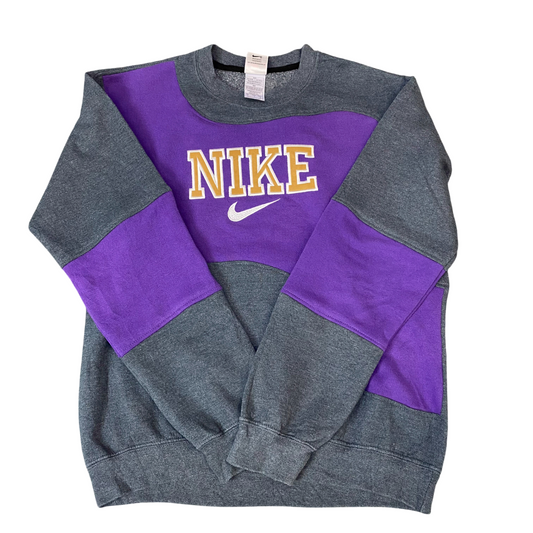 Nike Reworked Sweatshirt Mens Medium Grey Purple Embroidered Spell Out Logo Y2K