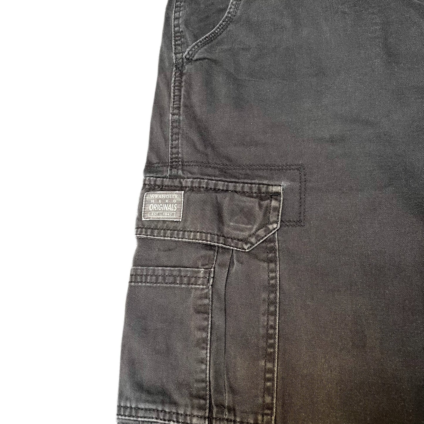 Wrangler Cargo Shorts Fits as Mens XL 37" Waist Black Utility Hiking Outdoor