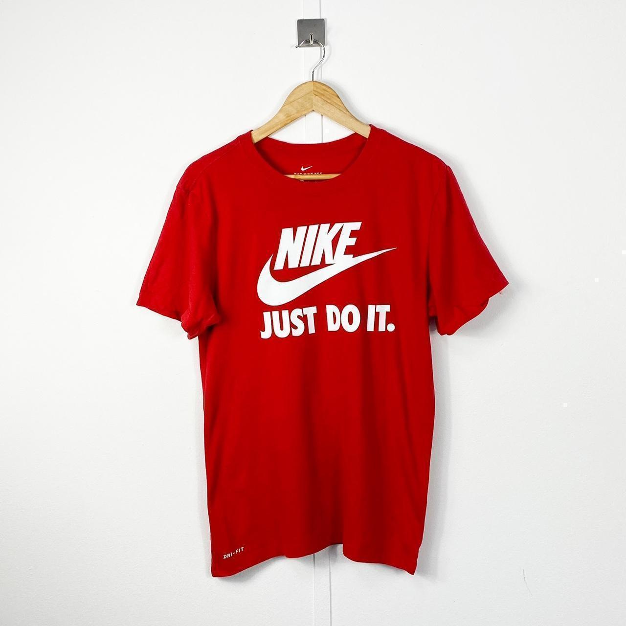 Vintage Nike t-shirt