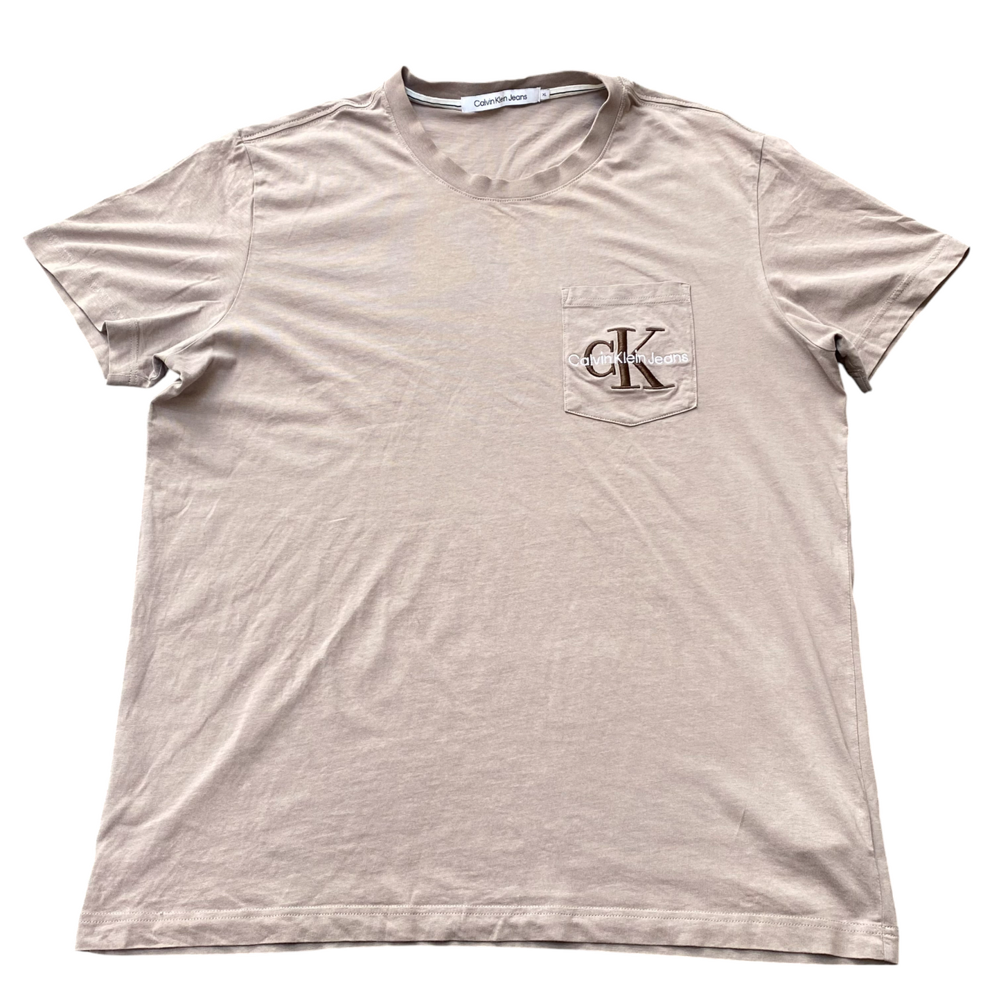 Calvin Klein Jeans T-Shirt Mens XL Brown Perfect Taupe Logo Regular Pocket Tee