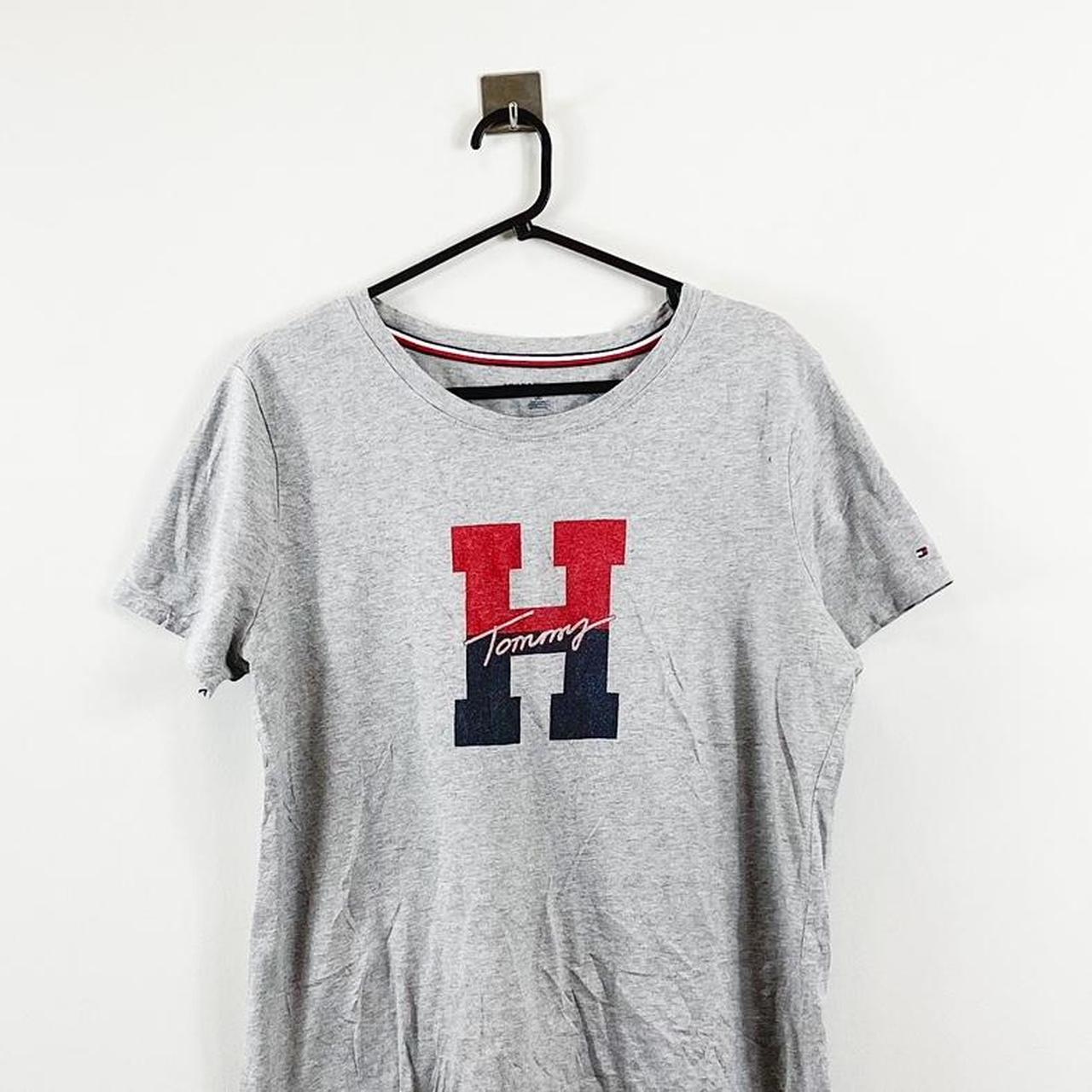 Vintage Tommy Hilfiger T-shirt