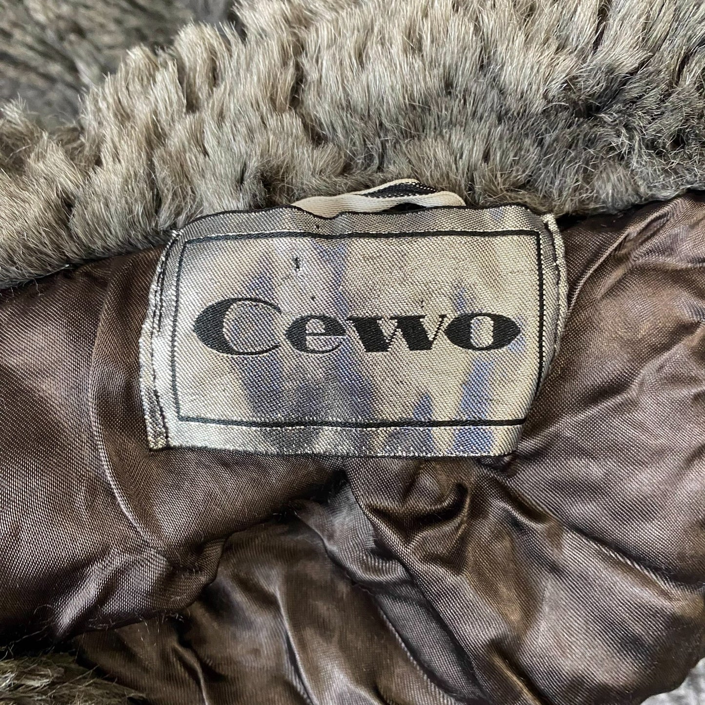 Cewo Faux Fur Jacket Womens M Grey Lined Plush Winter Long Sleeve Open Front