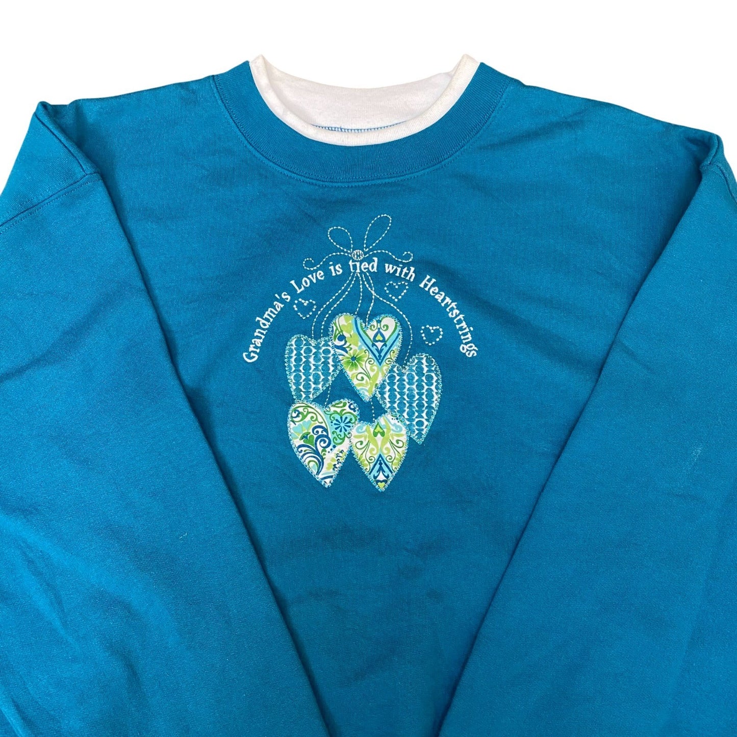 M&C Sweatshirt Womens Medium Blue Grandma's Love is Tied With Heartstrings