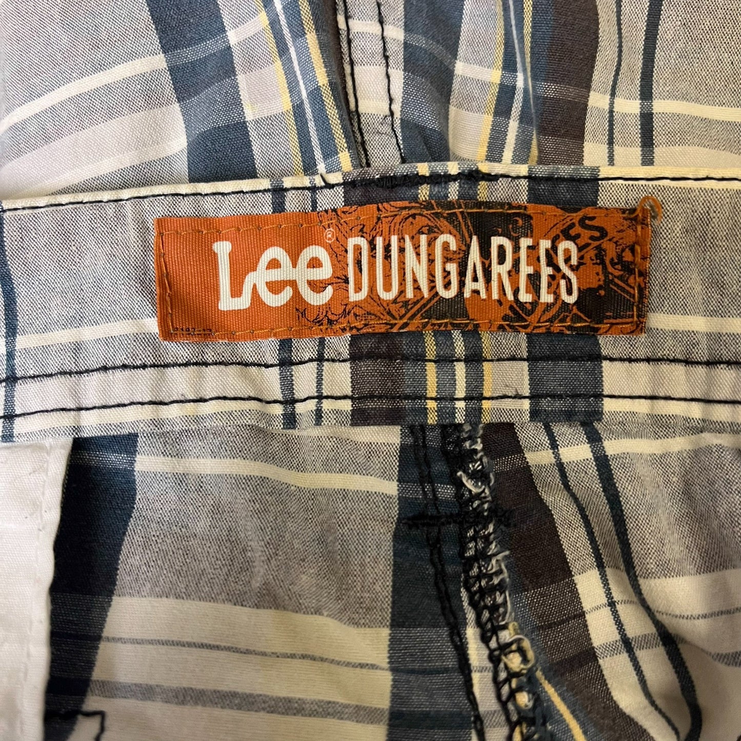 Lee Dungarees Cargo Shorts Fits as Mens XL 42" Waist Multi Plaid Hiking Outdoor