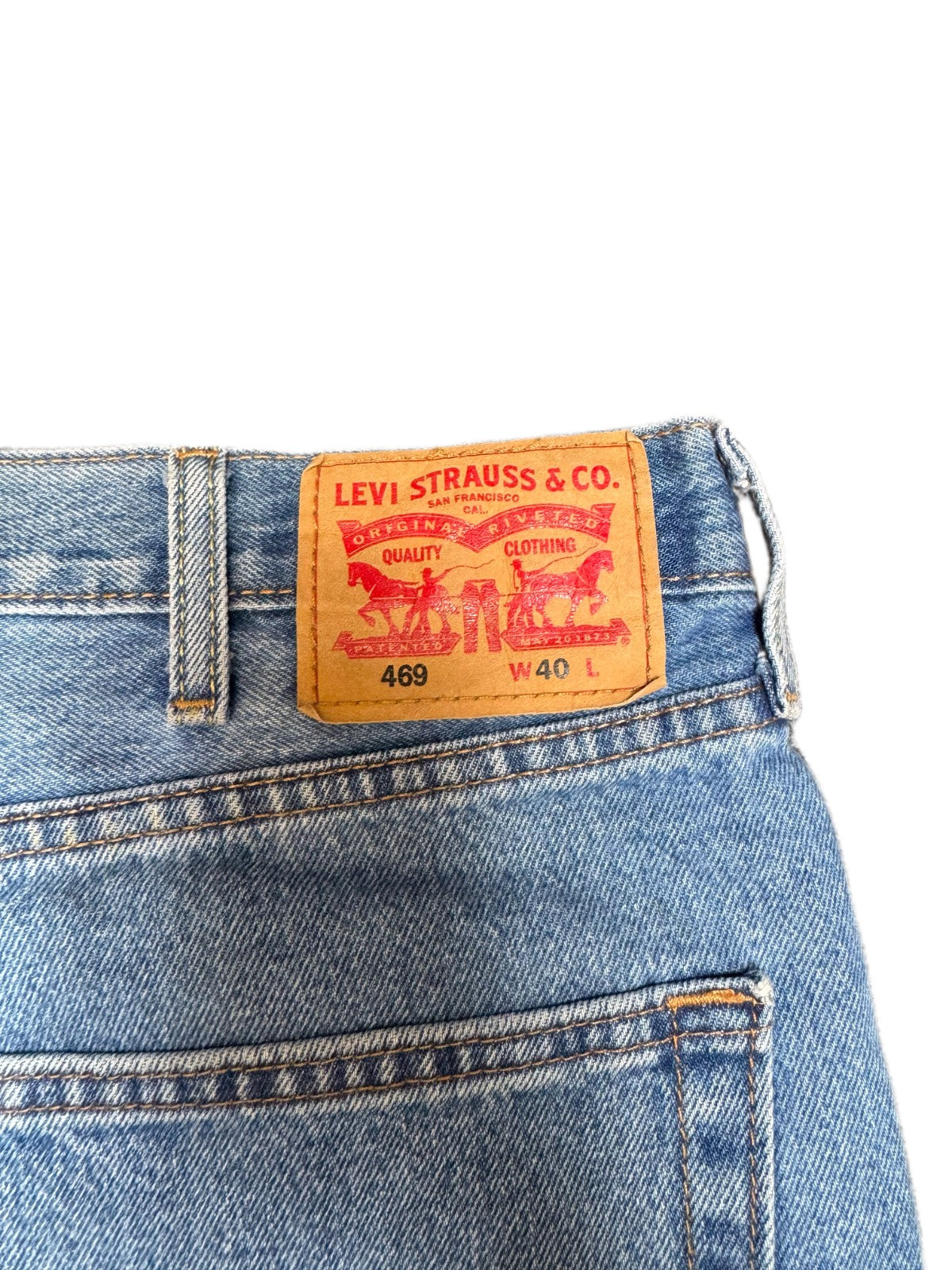 Levi's 469 Jean Shorts Fits as Mens XL 42" Waist Blue Denim Loose Fit Red Tab