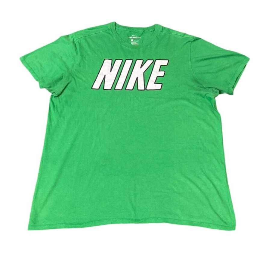 Nike T-Shirt Mens Medium Green Classic Swoosh Logo Crew Neck Trendy Pullover Tee