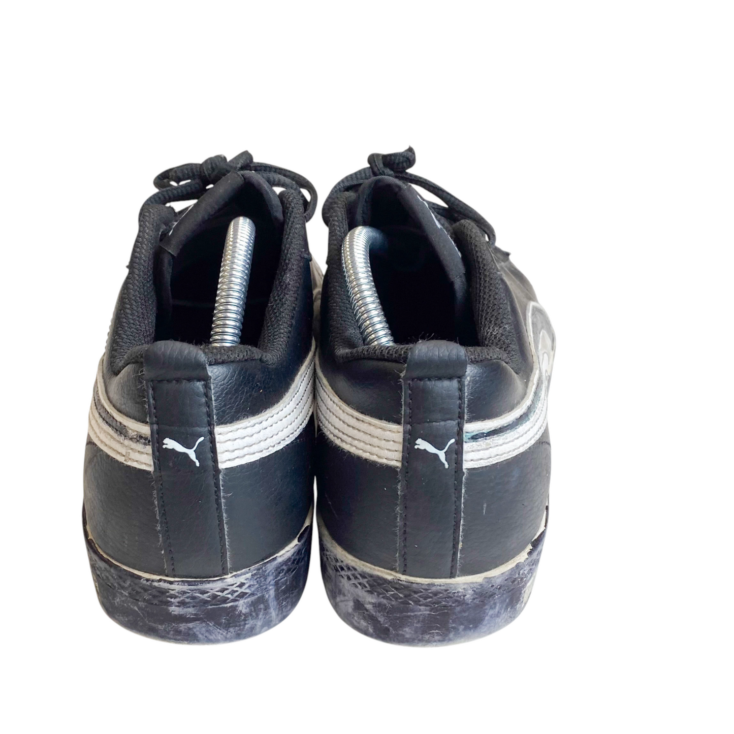 Puma Smash V2 Casual Sneakers Womens 7.5 Black & White Leather Comfort Lace Up