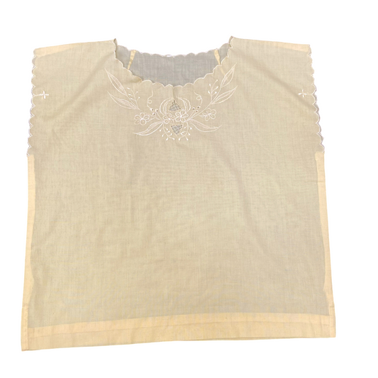 Blouse Top Womens L Cream Embroidered Scallop Roeund Nesk Sleeveless Pullover