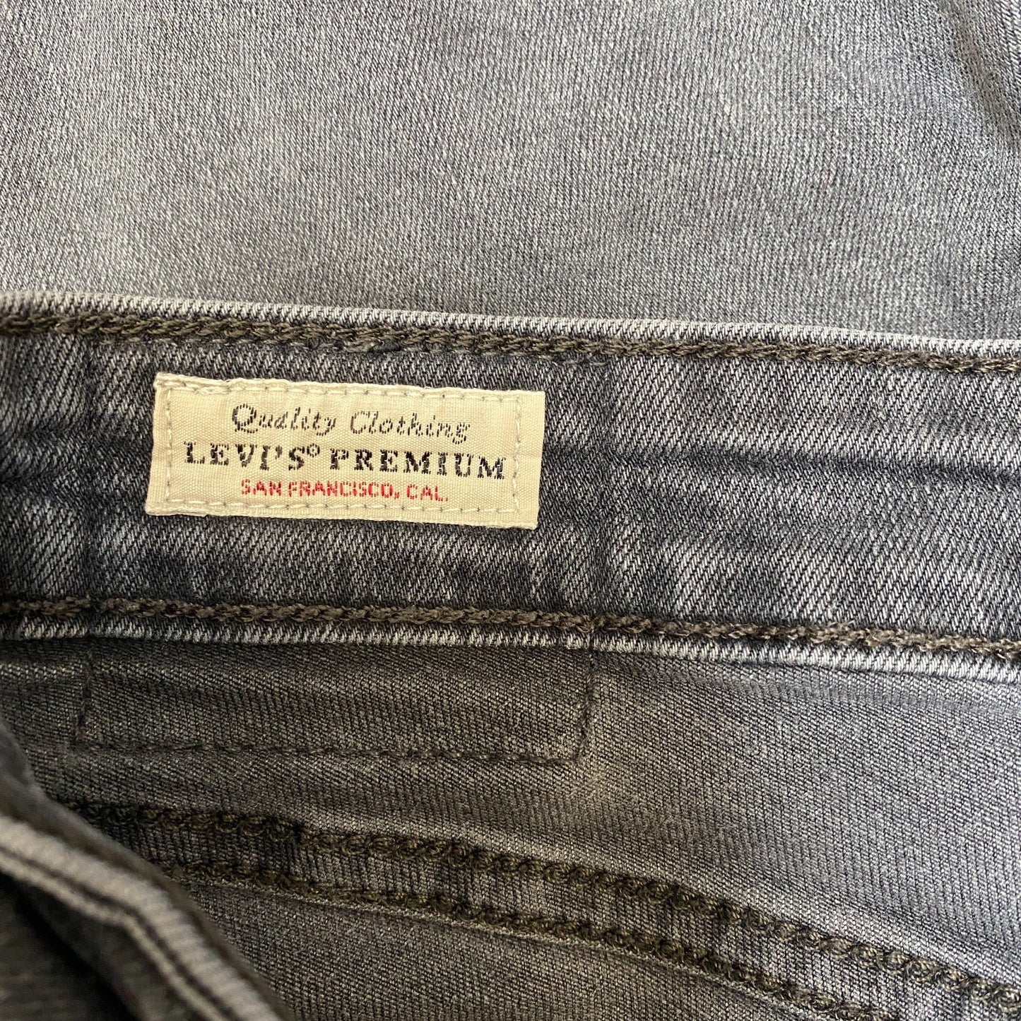 Levi's Jeans Women 29" Waist Grey Faded Super Stretch 721 High Rise Skinny Leg