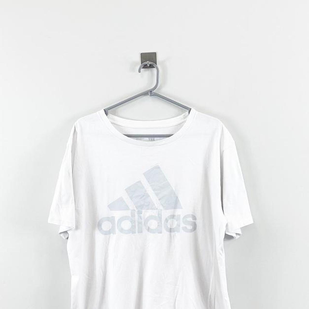 Vintage Adidas T-shirt