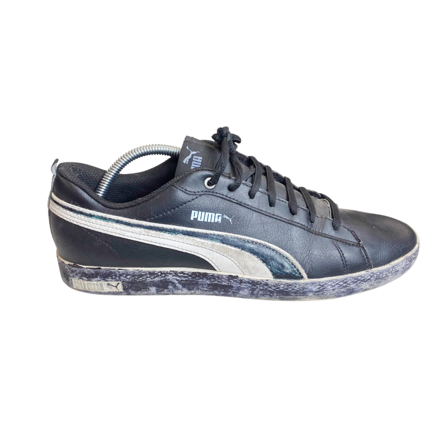 Puma Smash V2 Casual Sneakers Womens 7.5 Black & White Leather Comfort Lace Up