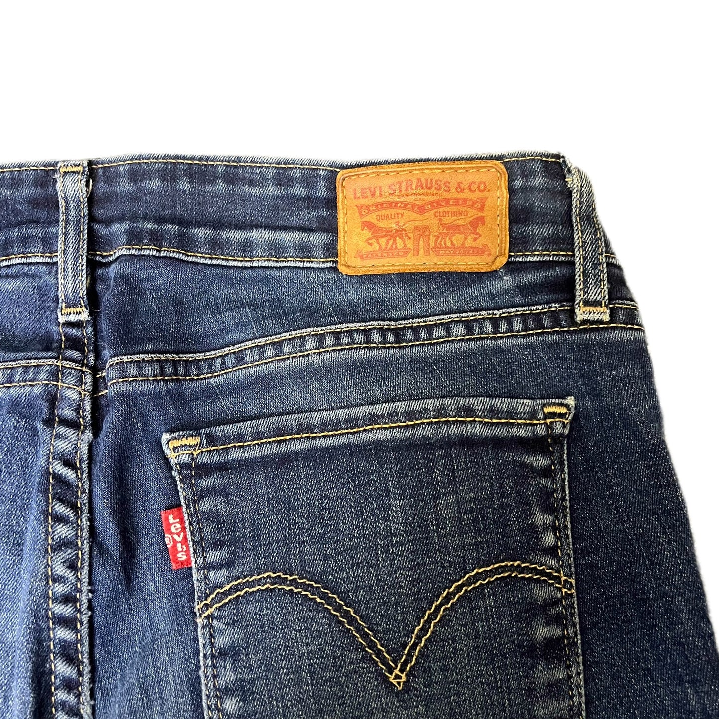 Levi's Bermuda Shorts Fits as Women Medium 29" Waist Blue Denim Mid Rise Red Tab