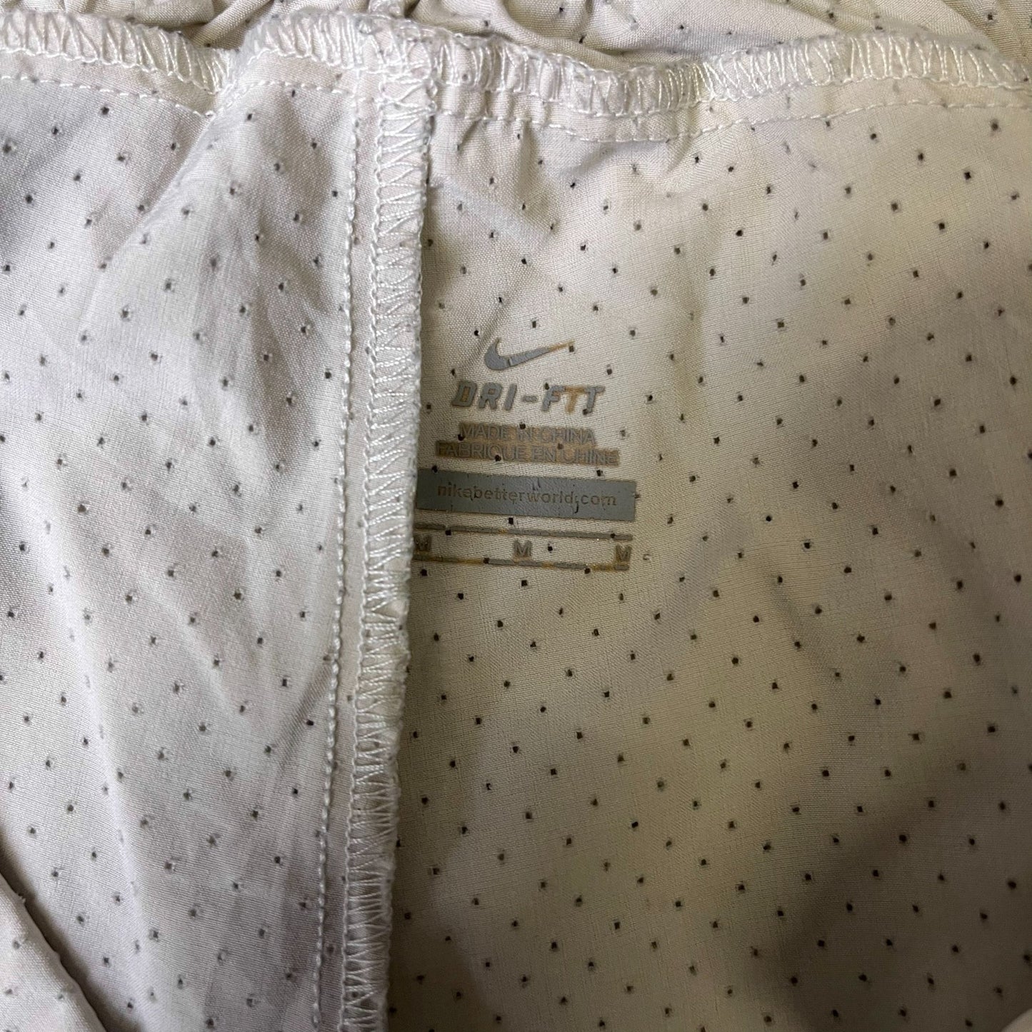 Nike Dri-FIT Mesh Shorts Mens Medium 30" Waist Beige Dolphin Hem Drawstring