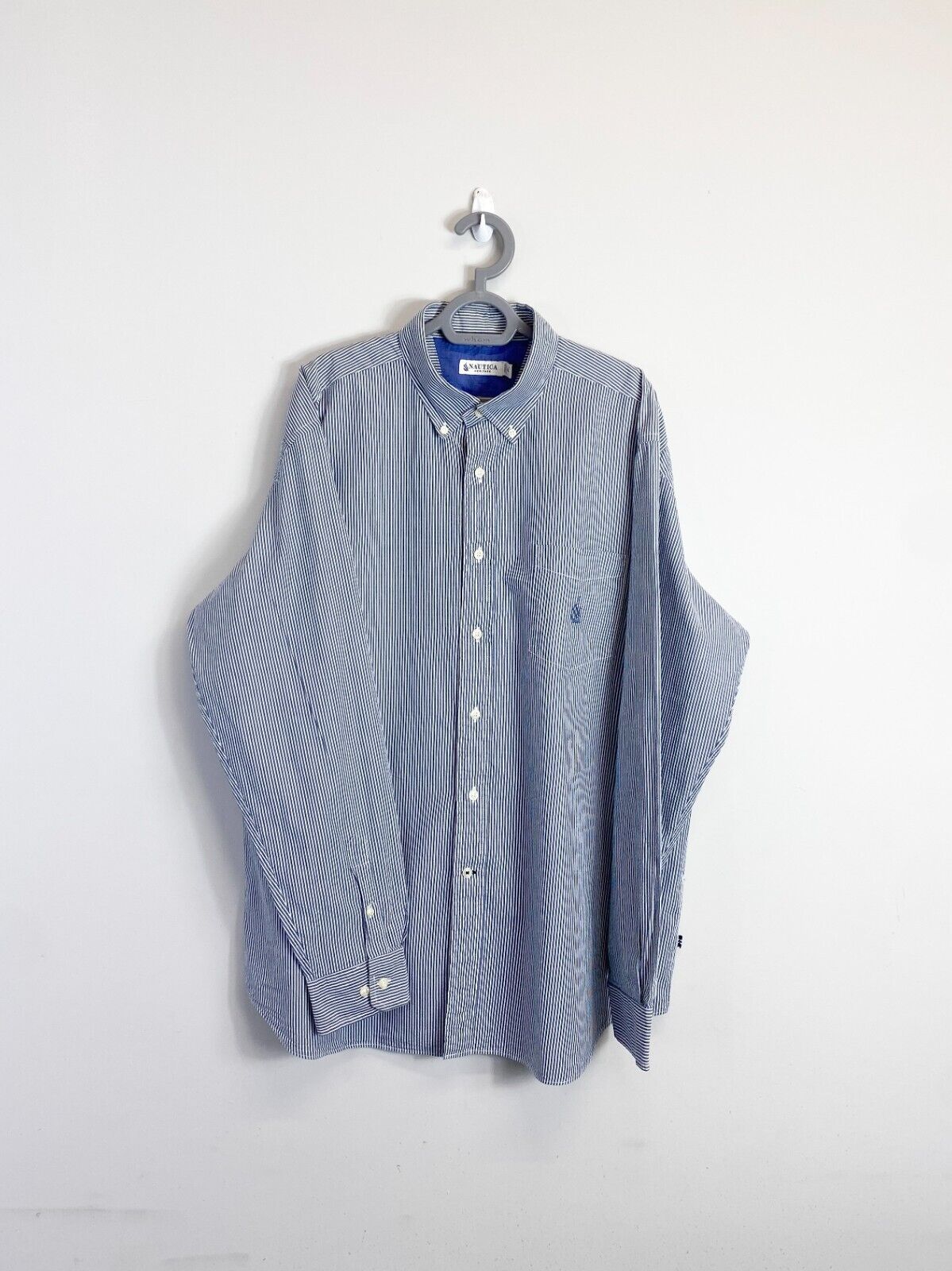 Nautica Shirt Men XL Blue Pinstriped Chest Pocket Long Sleeve Collar Button Down