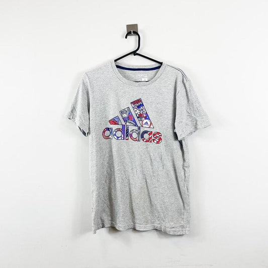 Vintage Adidas T-shirt