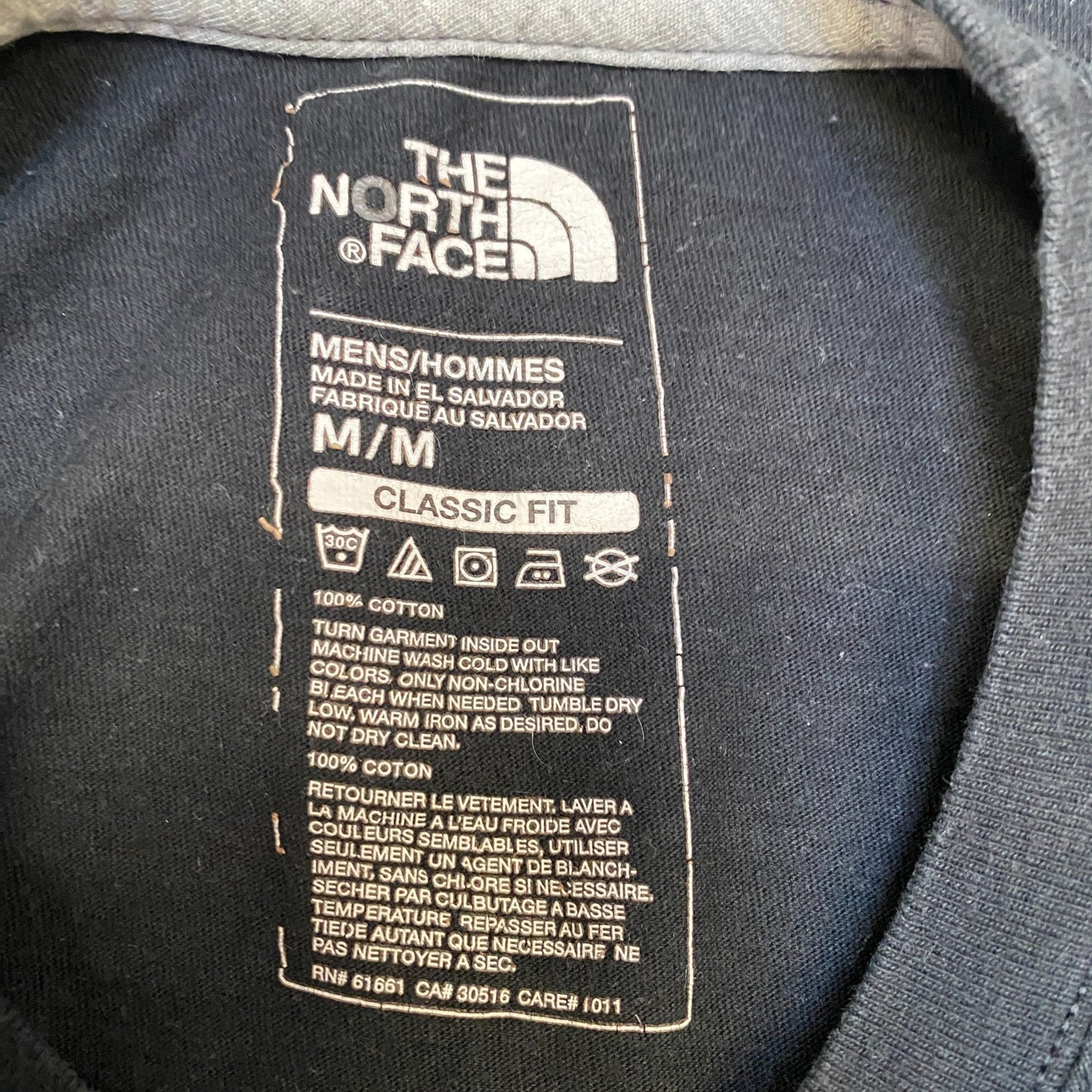 The North Face T-Shirt Mens M Black Graphic Print Classic Fit Crew Neck Pullover