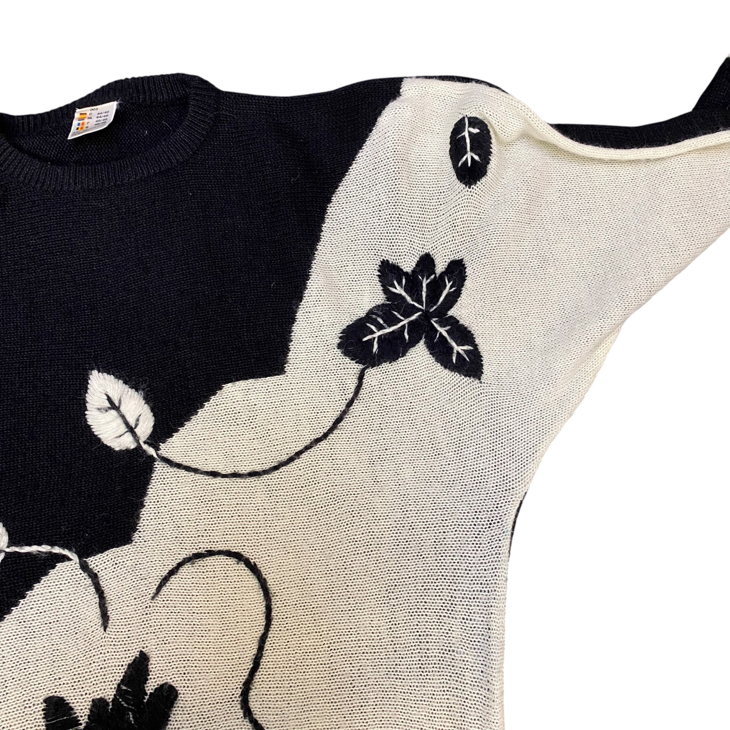 Jumper Womens Large Black White Knit Floral Crew Neck Ribbed Cuff & Hem Pullover