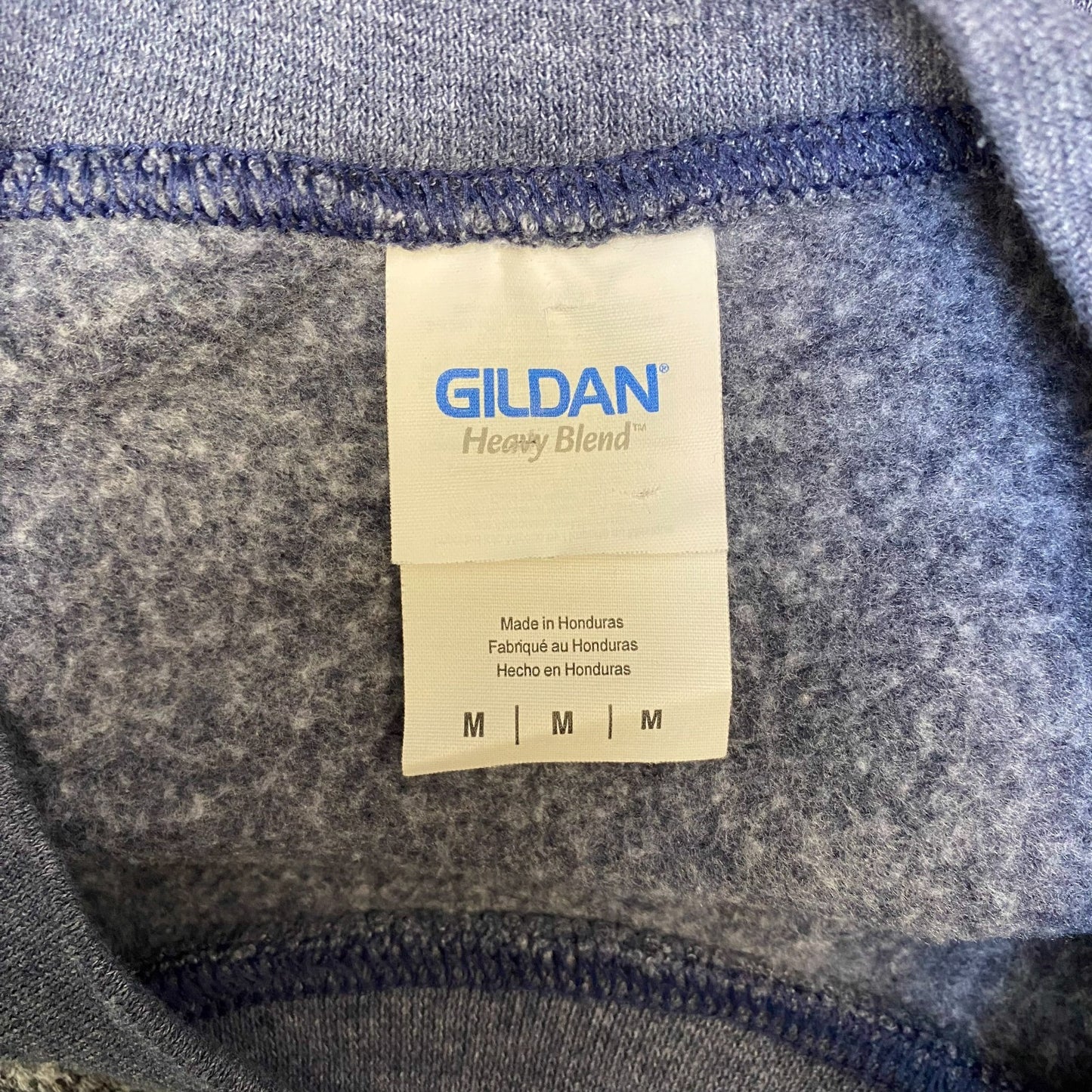 Gildan Sweatshirt Mens Medium Grey Saugatuck Embroidered Spellout Crew Neck