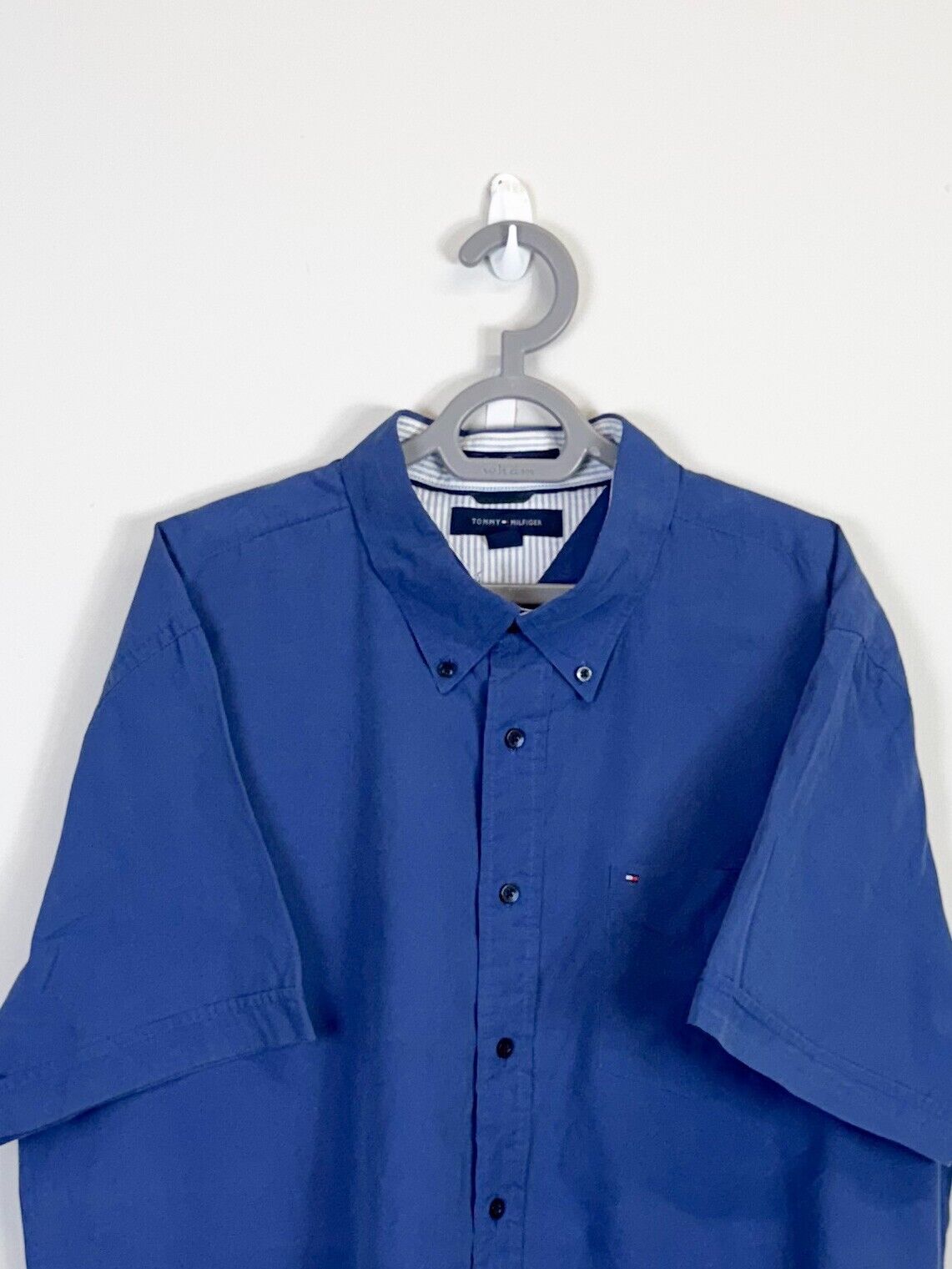 Tommy Hilfiger Shirt Men XL Blue Logo Tag Short Sleeve Collar Casual Button Down