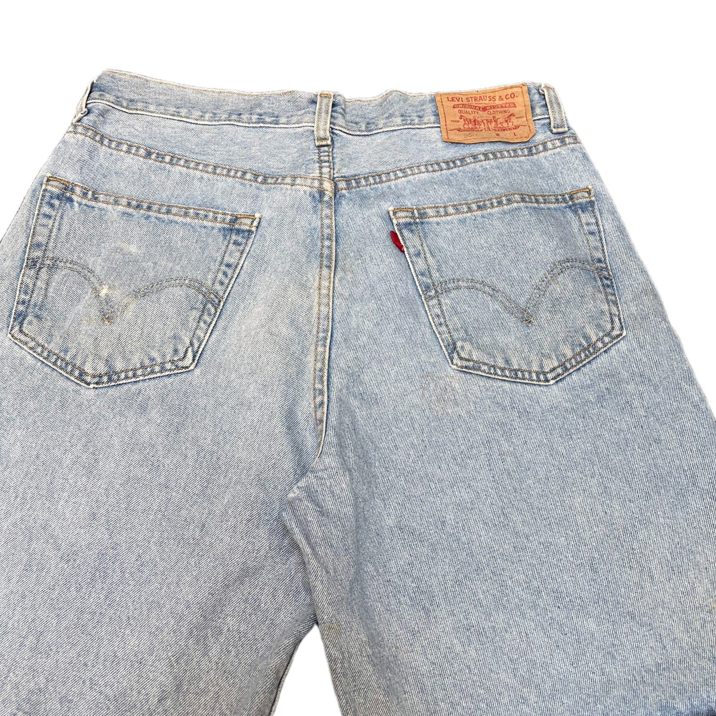 Levi's 550 Denim Shorts Womens L 32" Waist Blue Light Wash Relaxed Fit Red Tab