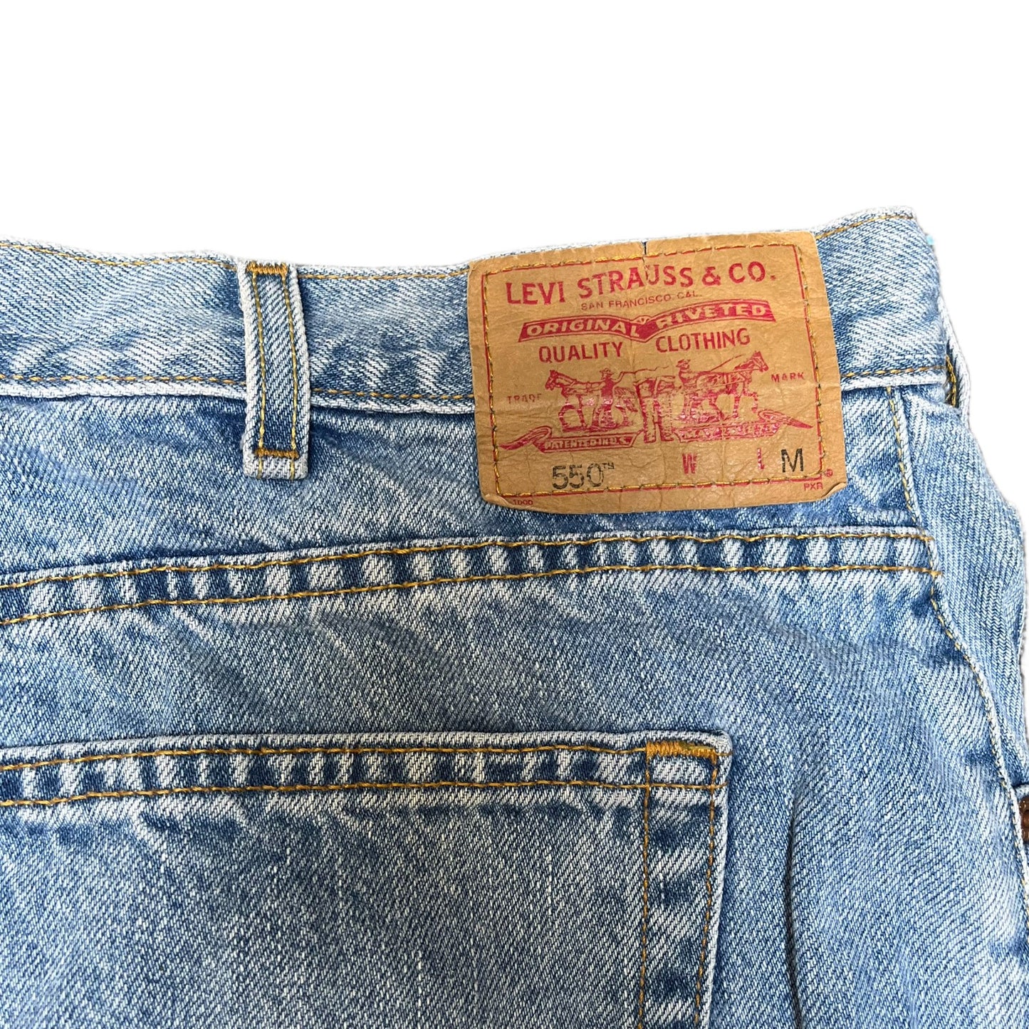 Levi's 550 Shorts Fits as Mens XL 39" Waist Blue Denim Light Wash Relaxed Fit