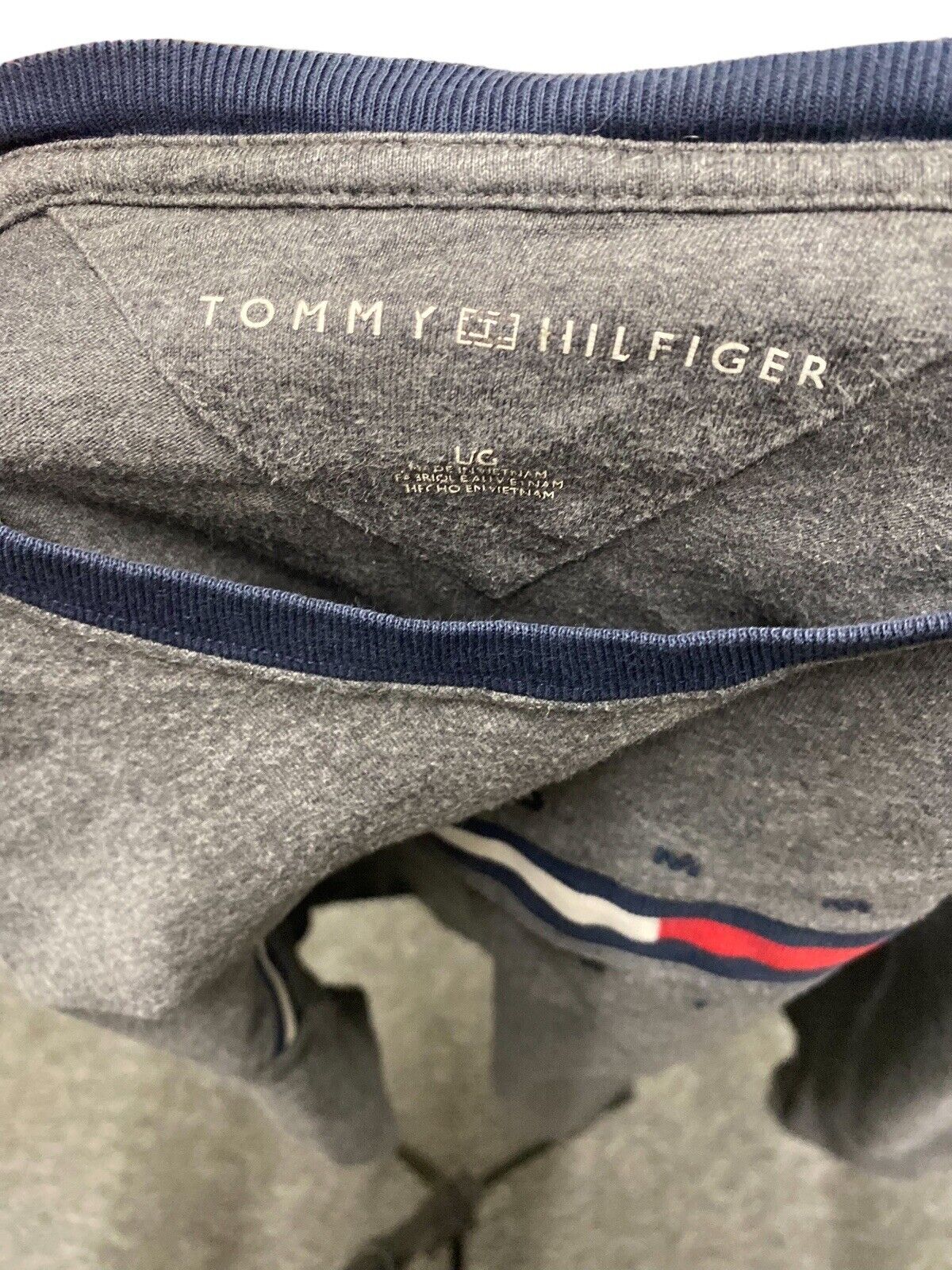 Tommy Hilfiger T-Shirt Grey Mens L Chest Logo