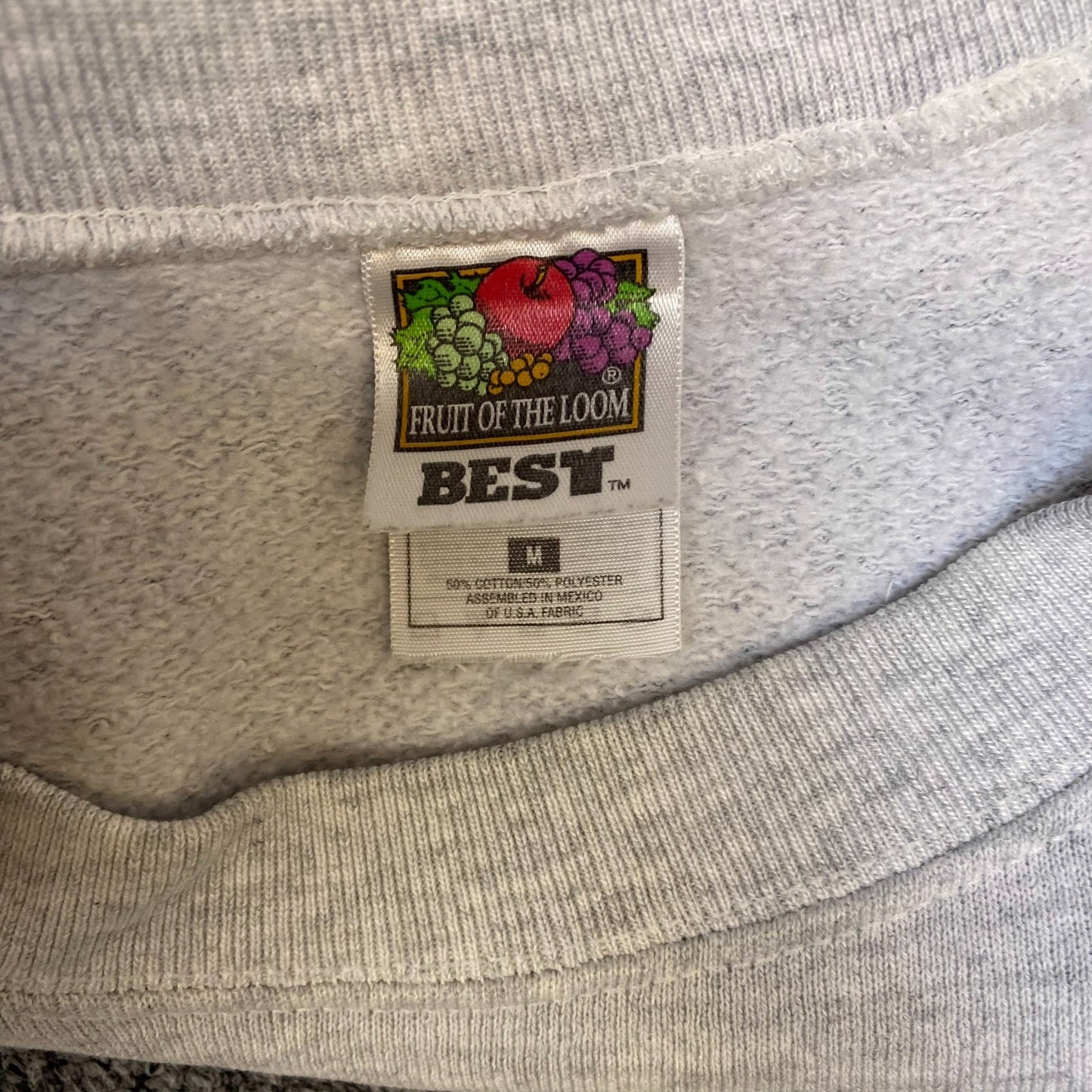 Woods Hole Massachusetts Sweatshirt Mens Medium Grey Long Sleeve Crew Neck