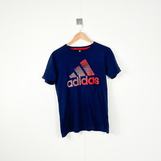 Vintage Adidas t-shirt