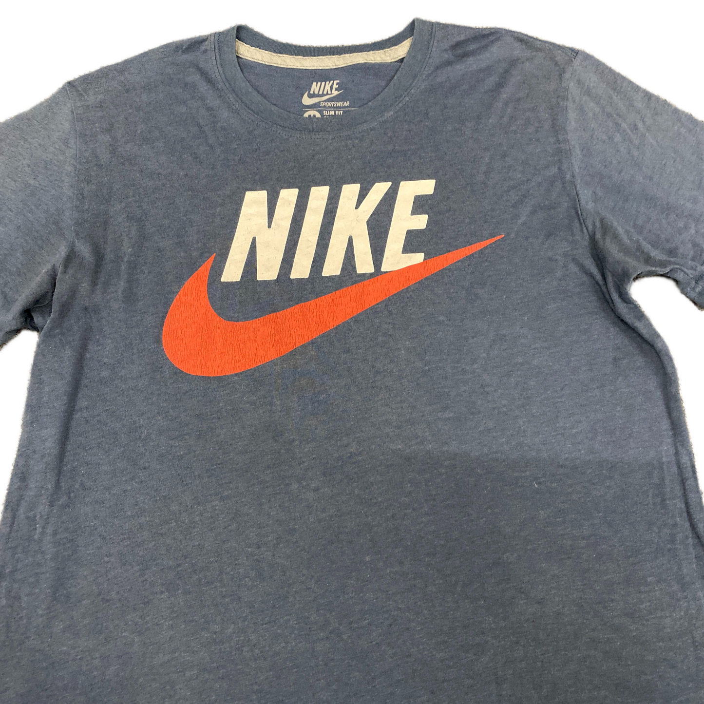 Nike Sportswear T-Shirt Fits as Men Medium Blue Slim Fit Short Sleeve