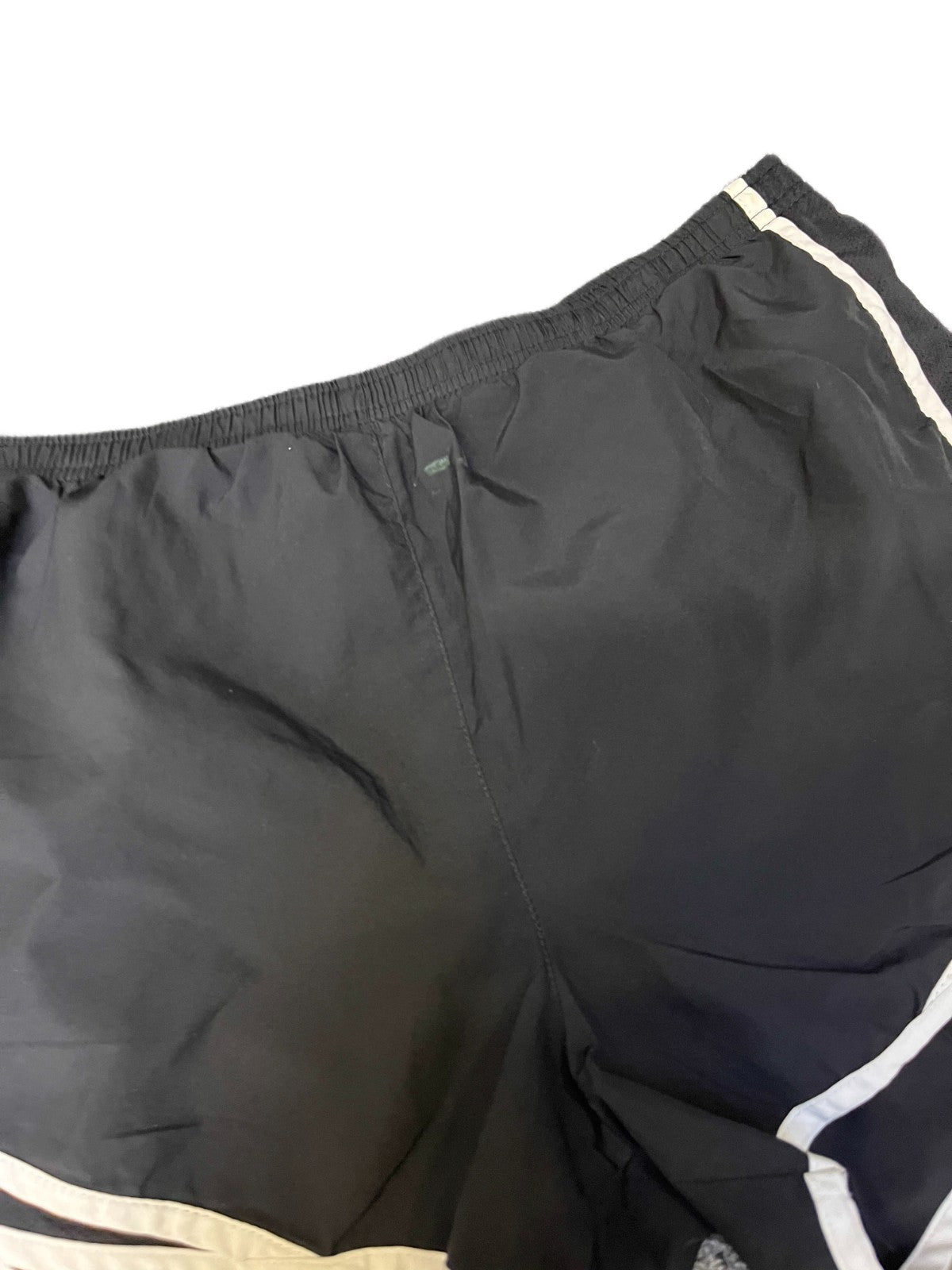Nike Dri-Fit Running Shorts Fits as Womens L 32" Waist Black Lined Dolphin Hem