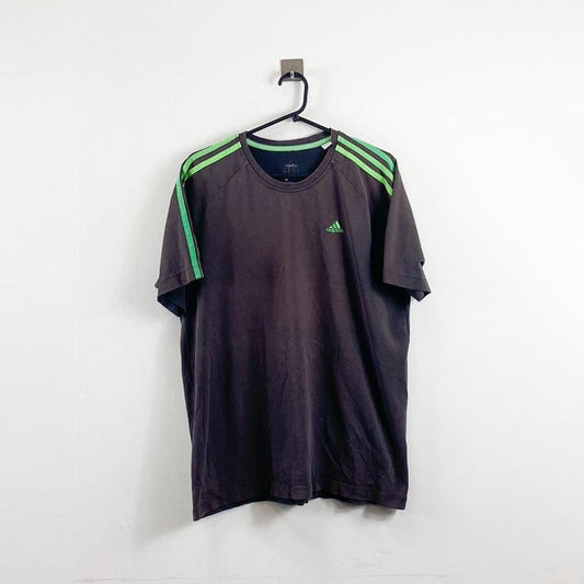 Adidas T-shirt