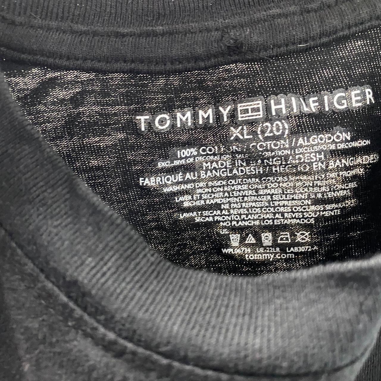 Vintage Tommy Hilfiger T-shirt