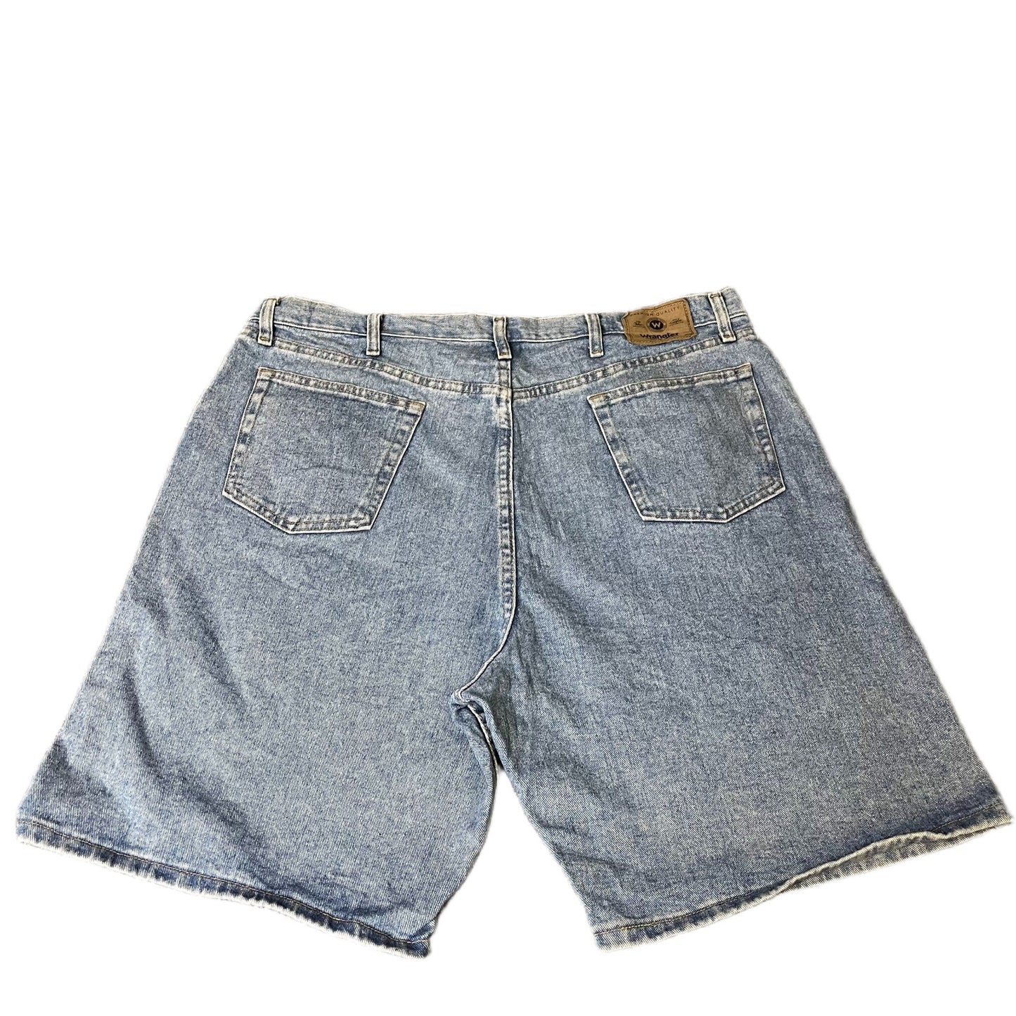Wrangler Jean Shorts Fits as Men 2XL 40" Waist Blue Denim Light Wash Relaxed Fit