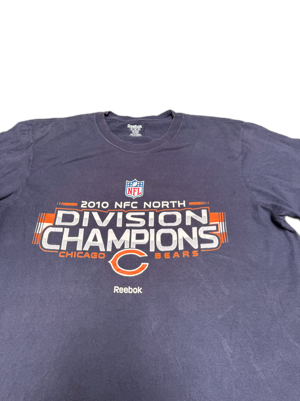 NFL Chicago Bears 2010 Reebok Football T-Shirt Fits as Mens 2XL Navy Graphic