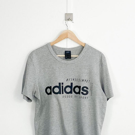 Vintage Adidas T-Shirt