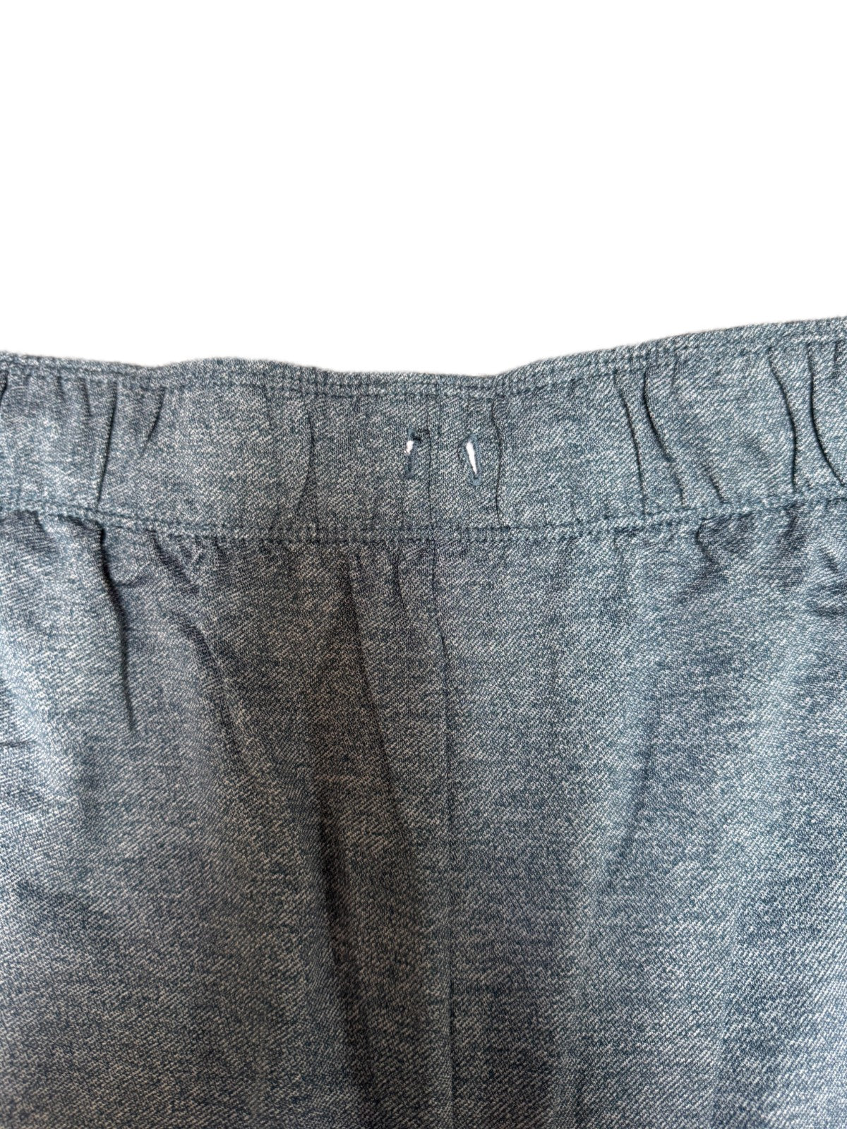 Nike Dri-Fit Running Shorts Fits as Women 2XL 42" Waist Grey Dolphin Hem Pull On