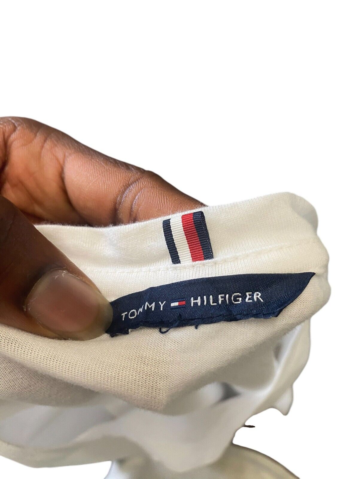 Tommy Hilfiger T-Shirt Men's S White Golden Embroidered Logo Crew Neck Pullover