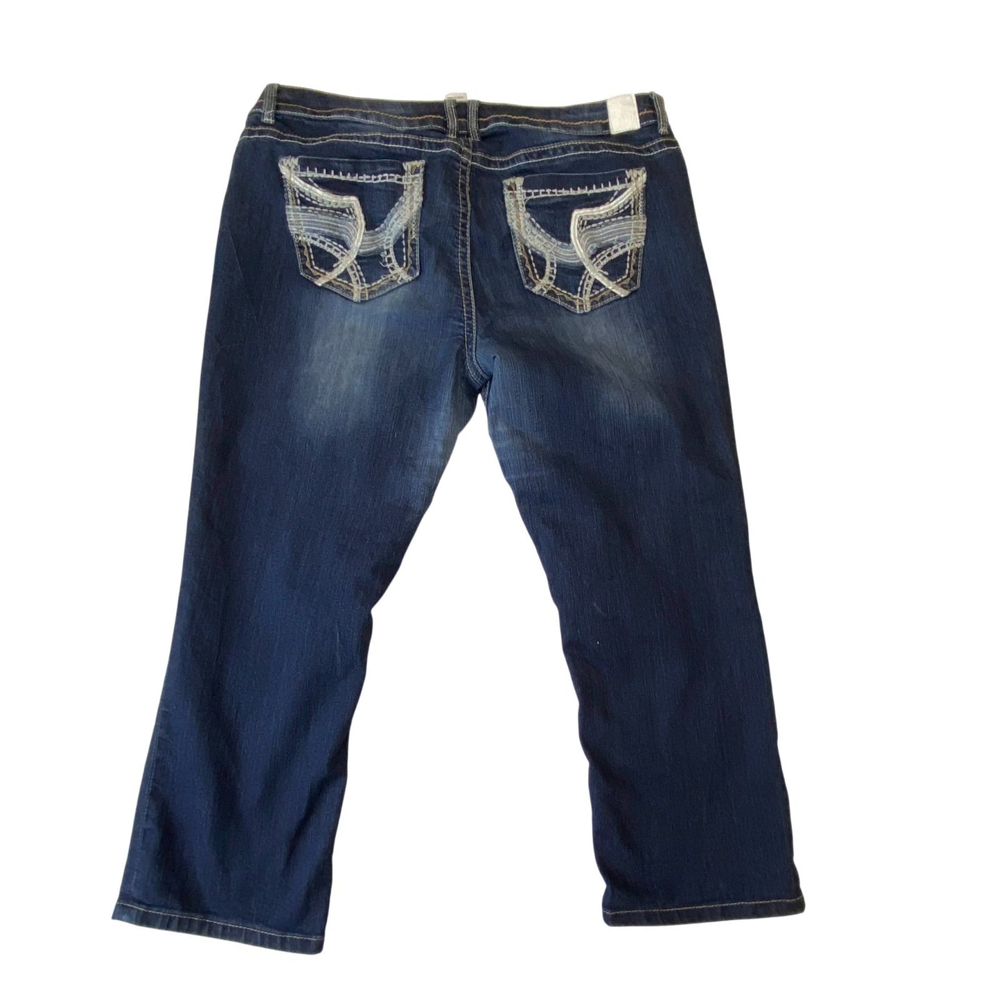 Maurices Capri Jeans Womens XL W34 L23 Blue Denim Faded Thick Stitch Outdoor